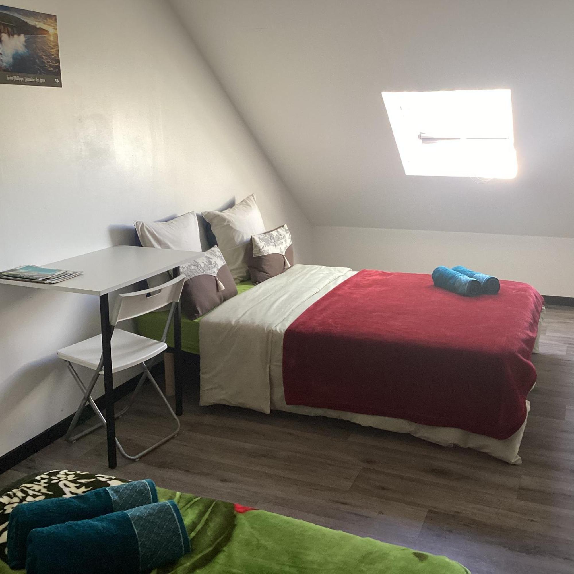 Les Agapanthes Du 27 -Eme Apartment เลอ ตอมปง ภายนอก รูปภาพ